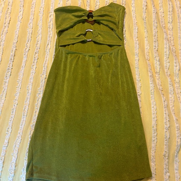 Pretty Little Thing Strapless Dress - Picture 1 of 2